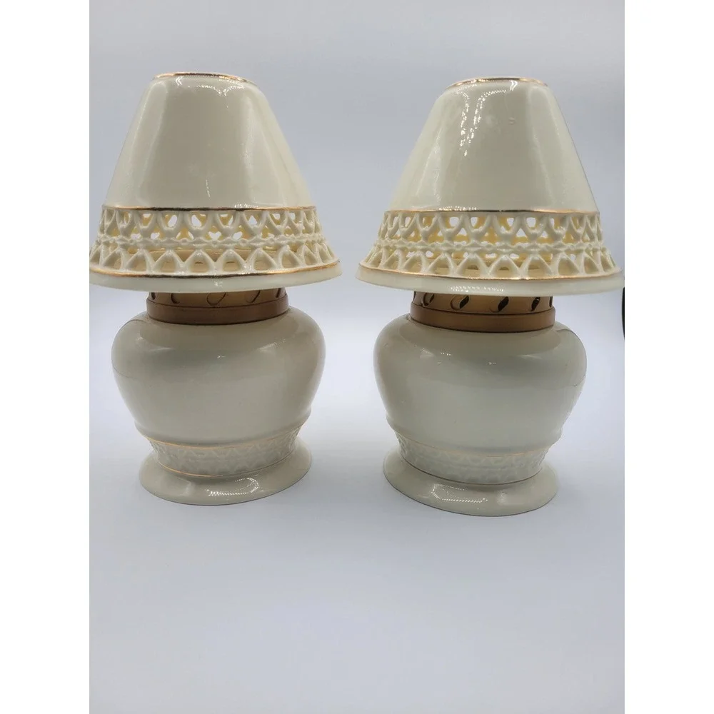 Lamp Lighr Aroma Glow Oil Lamp  Cream Ceramic Mini Lamp Votive  Set 2
